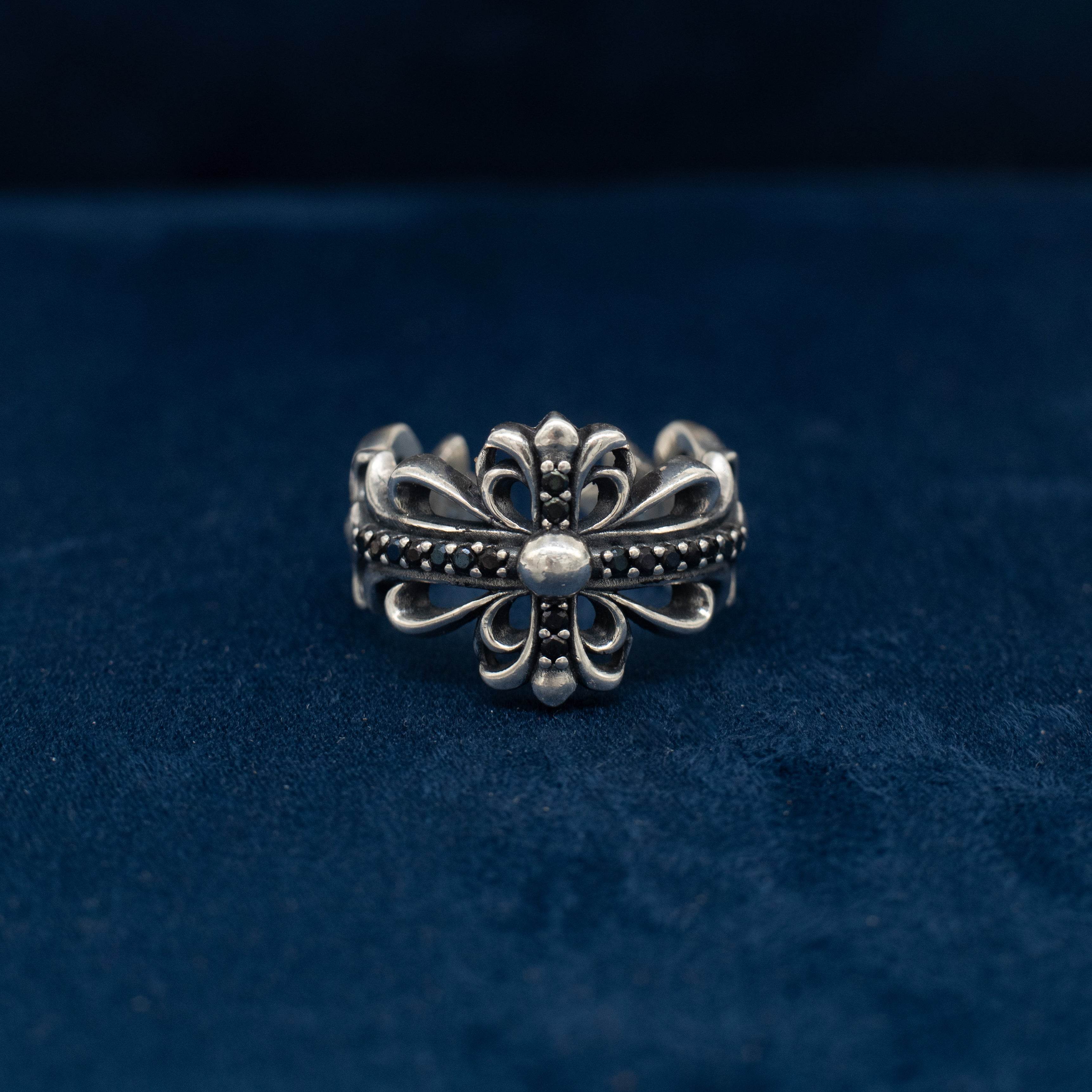 Anillo Chrome Hearts - PALESSI