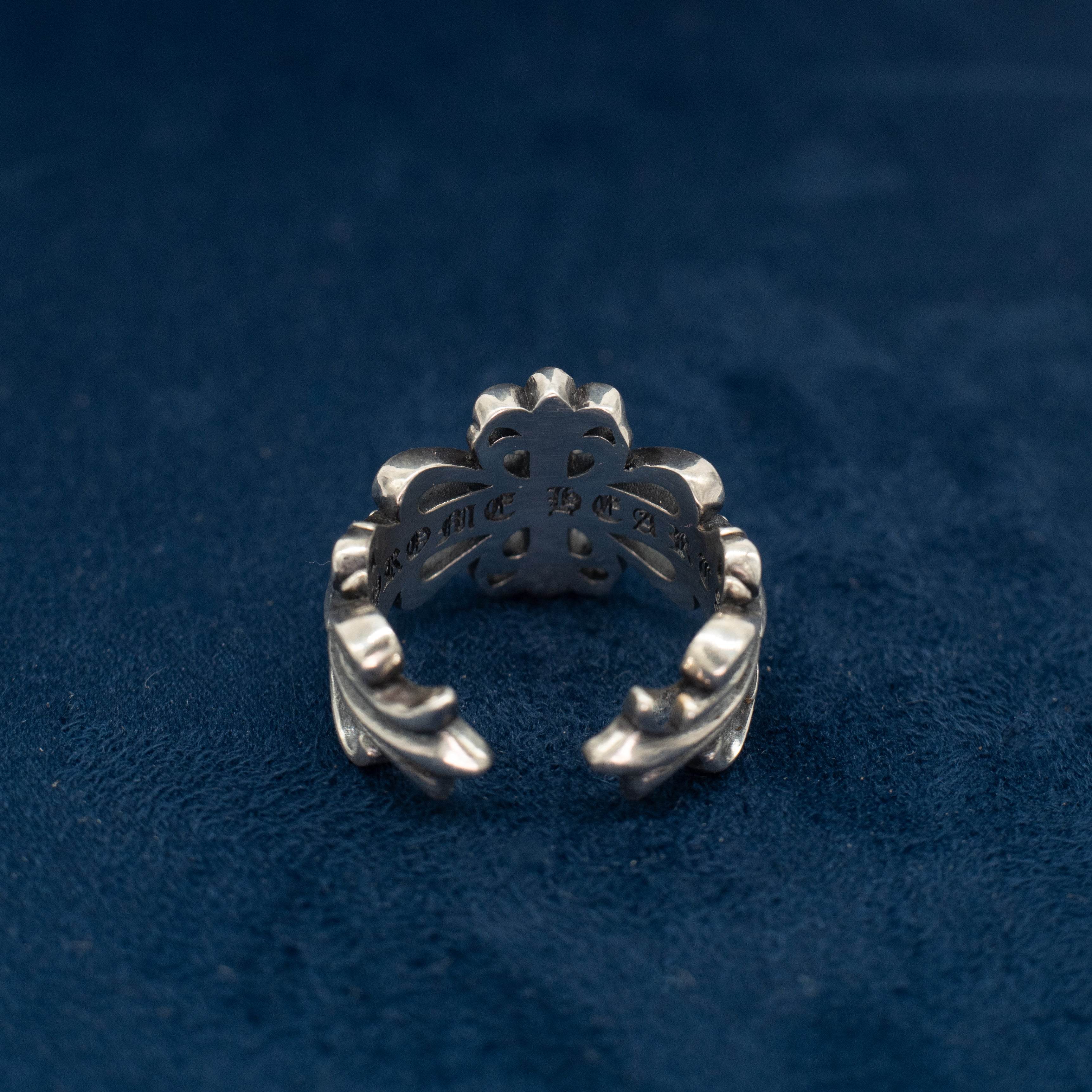 Anillo Chrome Hearts - PALESSI